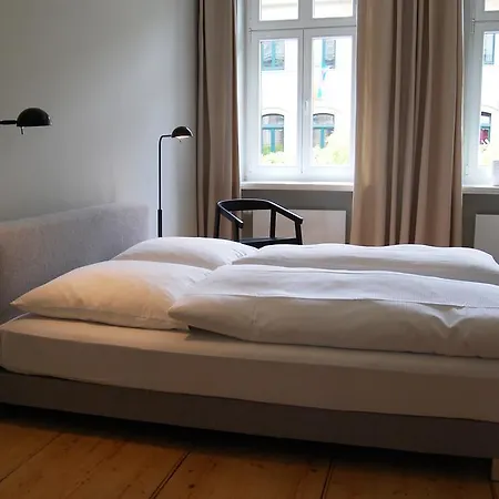 Schoener Wohnen Im Denkmal - Grosszuegig Geschnitten, Kostenfreies Wlan Leipzig Room photo